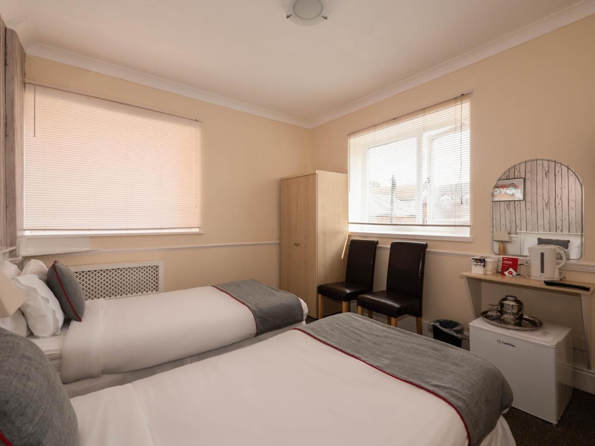 Oyo Pier Hotel Rhyl Exteriér fotografie