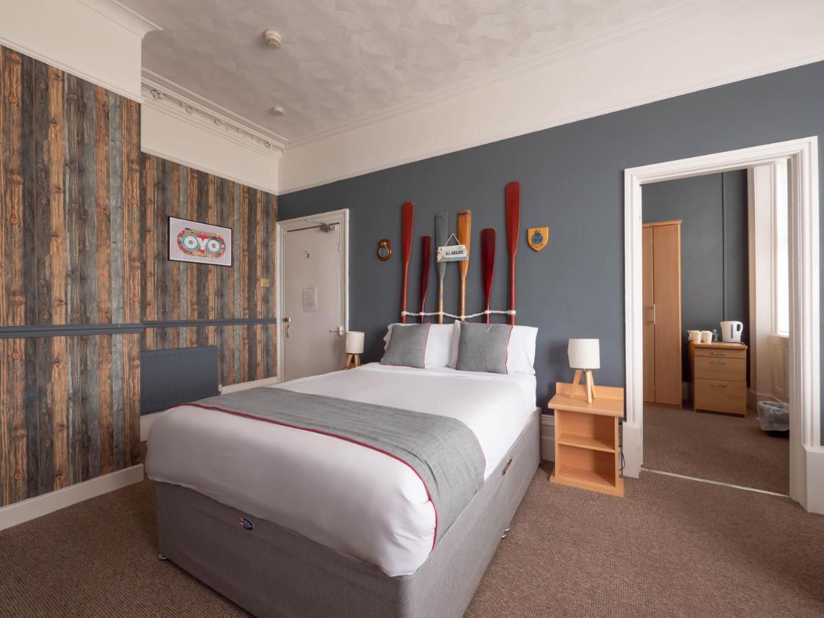 Oyo Pier Hotel Rhyl Exteriér fotografie